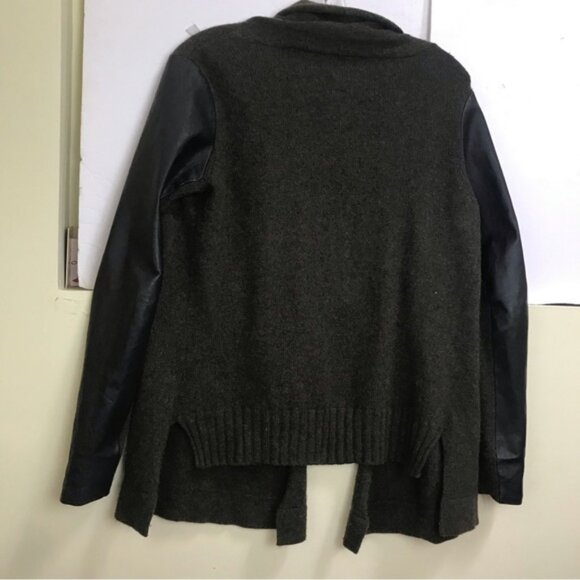 Danier Open Front Cardigan Sweater Leather Sleeves Slits Cashmere Wool Blend Top - Picture 2 of 13